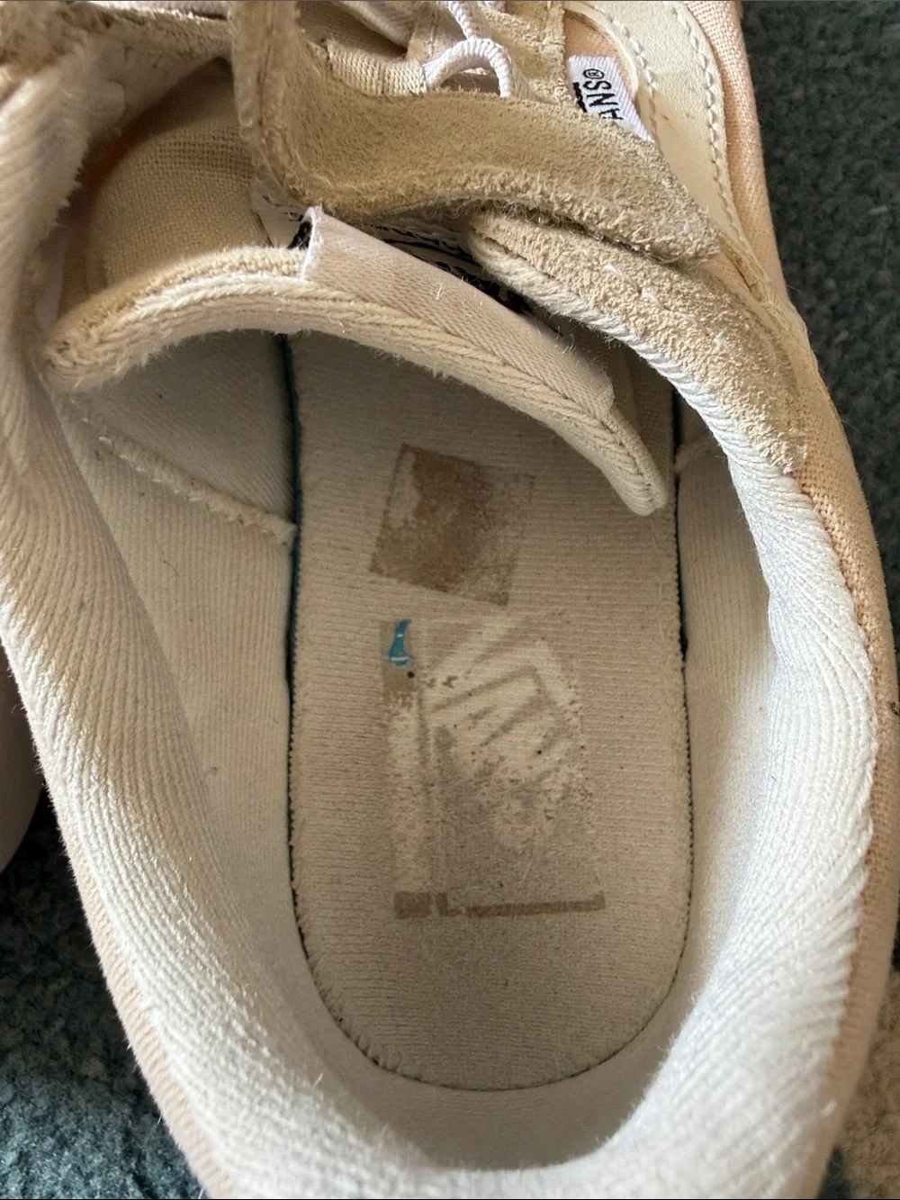 Vans Old Skool Velcro Sneakers in Beige and Cream